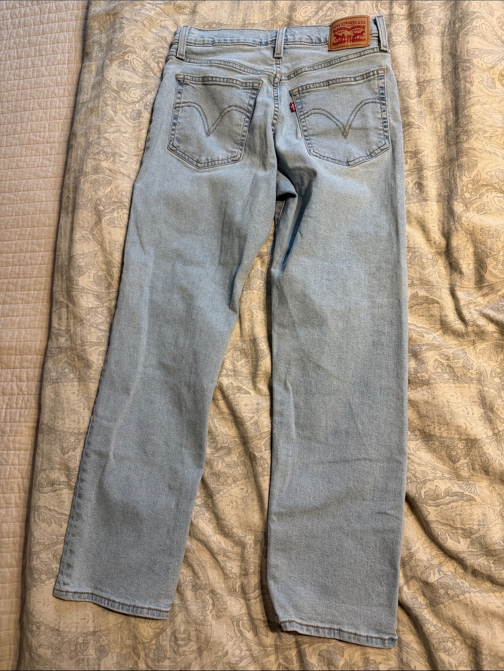 Levi's Light Blue Wedgie Straight Women's Jeans - Picture 4 of 6